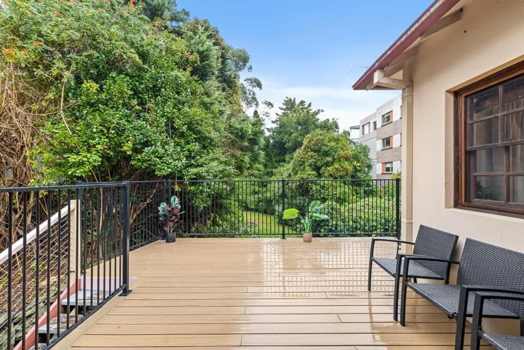 Private Room In Gordon Near Train & Bus Sleeps 2 Pymble Exterior foto